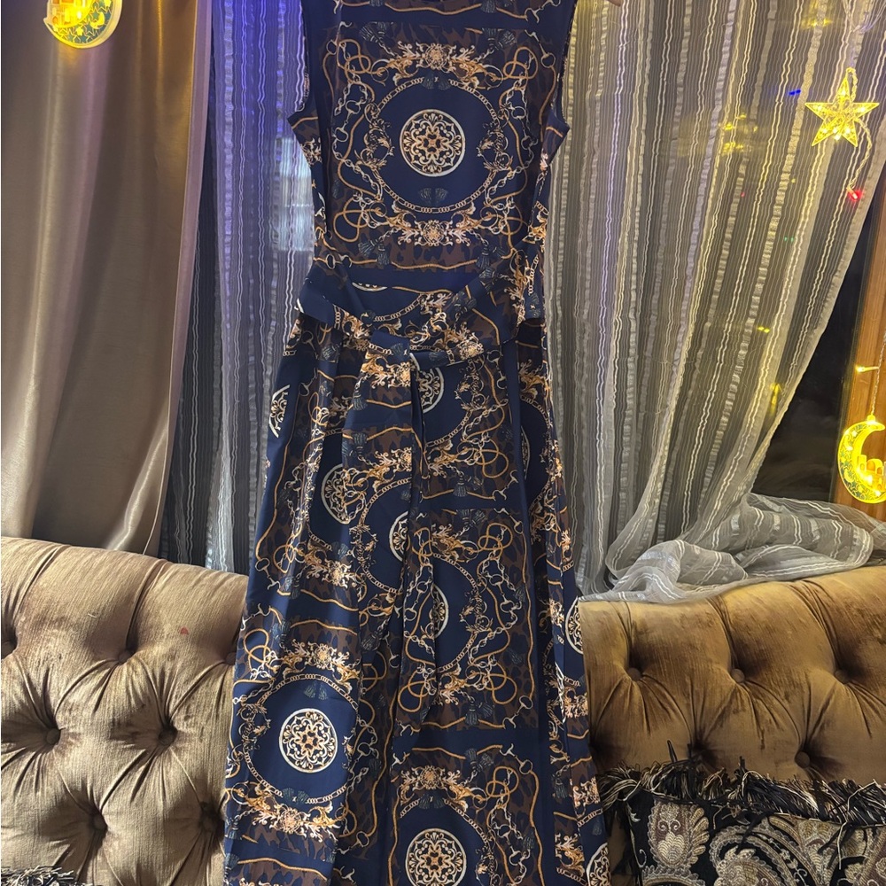 Chic Blue and Gold Jumpsuit with Elegant Design